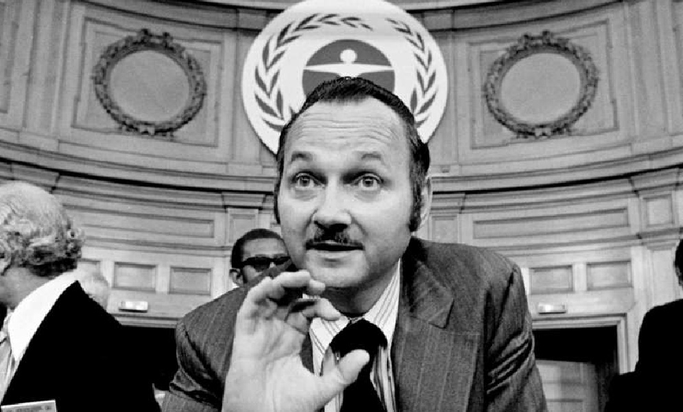 In Memoriam: Maurice Strong