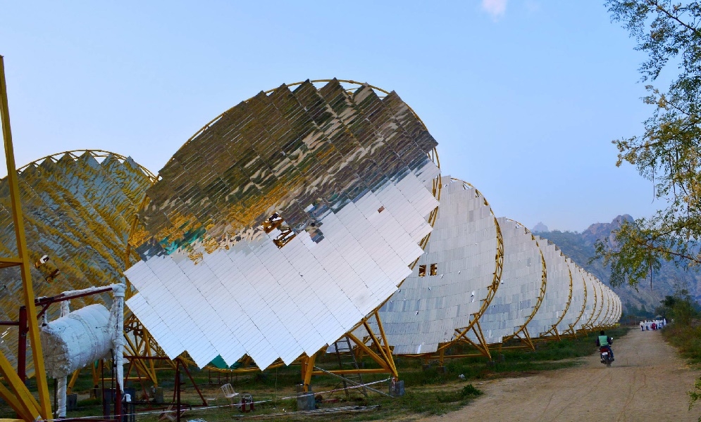 India invests in solar power